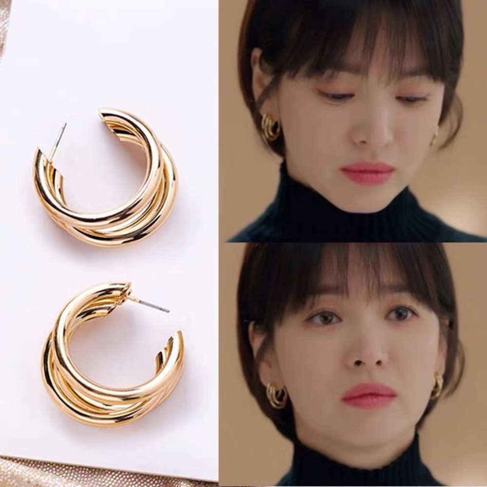 Triple Circular Shining Gold Earrings